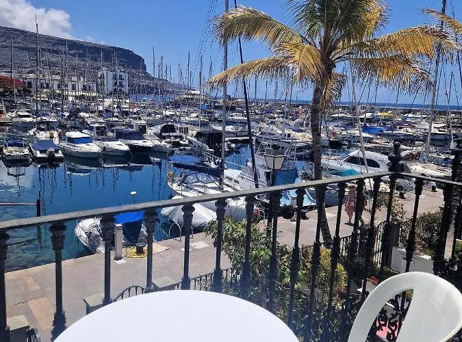 La Venecia De Canarias Apartahotel 4*